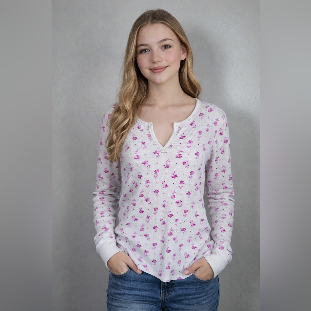 Victoria’s Secret Sz M Pink Rose Feminine Print Thermal Cottagecore Layering Top